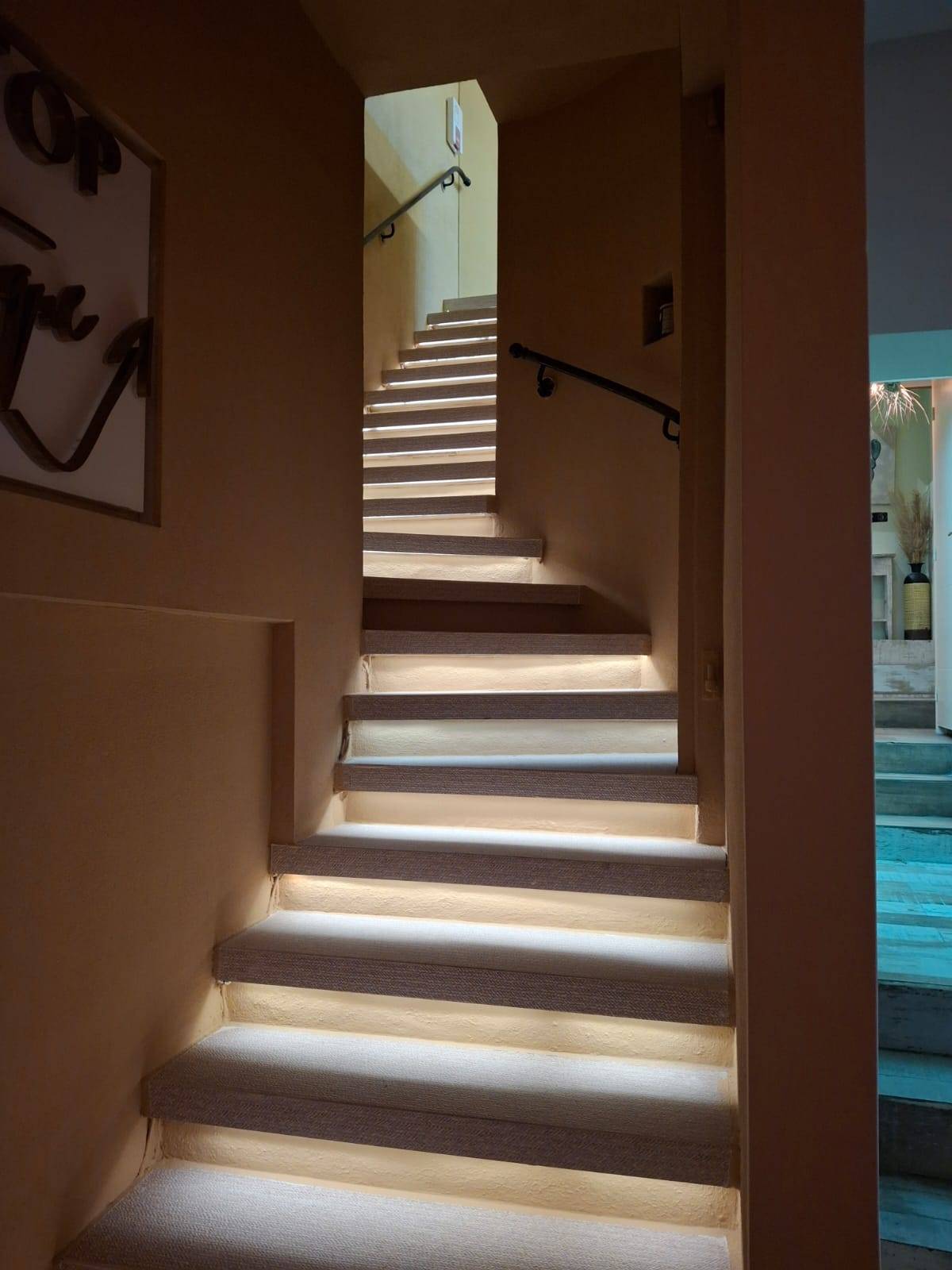 Staircase treads, 1