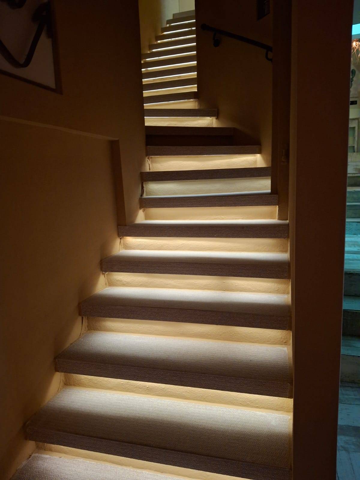 Staircase treads, 2