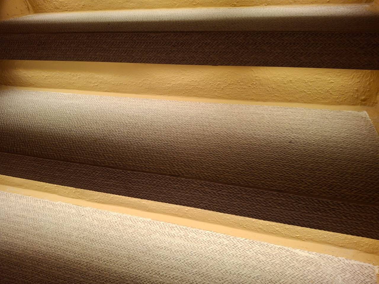 Staircase treads, 4